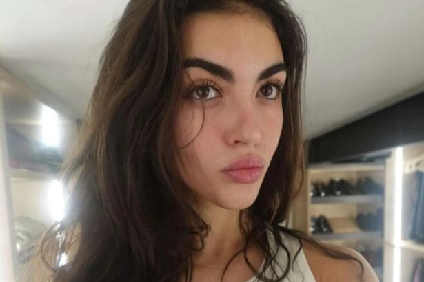 Chi è Sara Barbieri, la giovane modella 24enne, da Dolce & Gabbana alla gravidanza 17