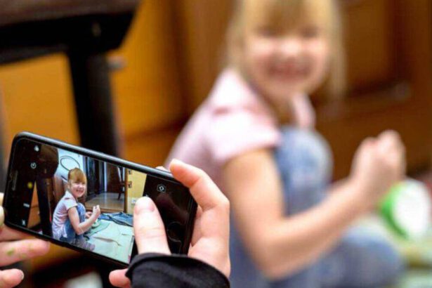 Scuola, come proteggere la privacy dei bambini ed evitare messaggi inutili nelle chat di classe 69