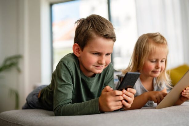 Bambini e smartphone: l'età giusta e regole per l'uso 11
