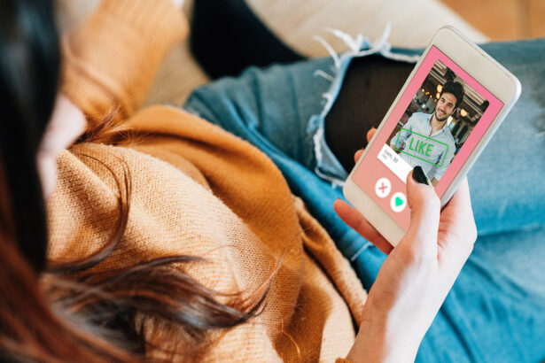 Perché l'amore al tempo dei social non è "vero desiderio" 17