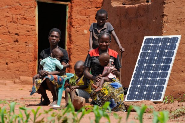 Ecco la solar box, per un'energia pulita ma anche equa e sostenibile 12