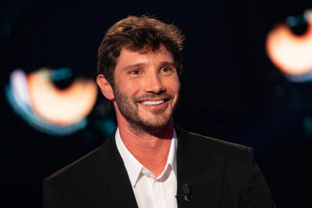 Stefano De Martino a Belve: "Sono ignorante. Sanremo? Non saprei dire di no" 18