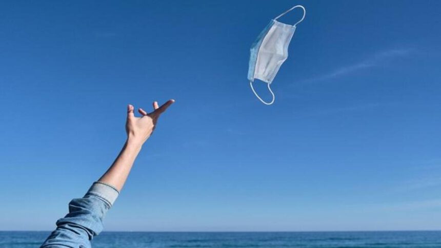 Addio anche all'ultimo obbligo del Covid: abolito da oggi l'isolamento per i positivi 1