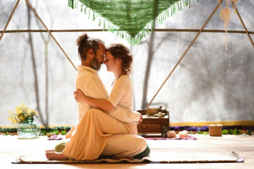 Sesso tantrico, cos'è e come funziona: le 4 tecniche per cominciare 1