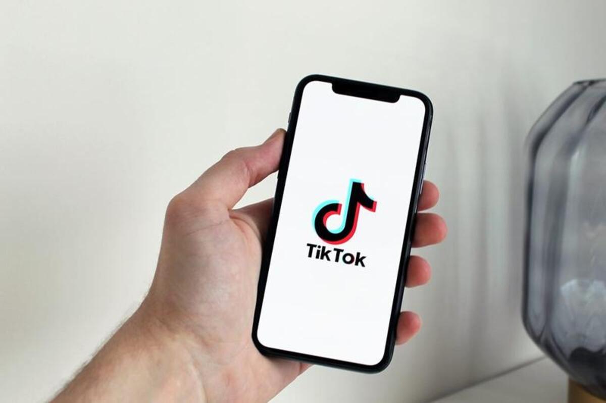 Quali sono le app più usate dagli italiani? TikTok al 1° posto e fenomeno podcast 3 tiktok