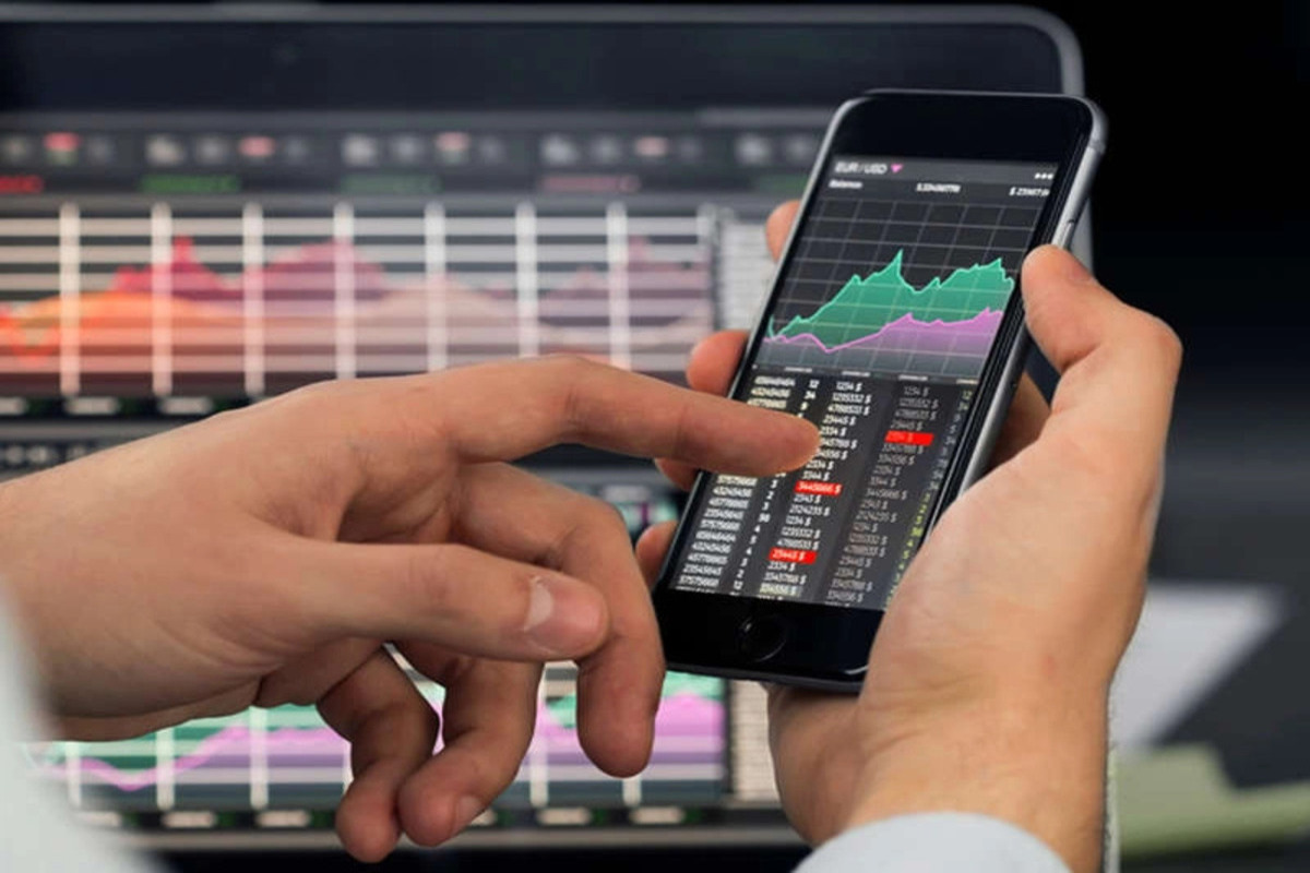 <strong>Investimenti digitali: cosa sapere per iniziare a fare trading con piccole somme di denaro</strong> 23