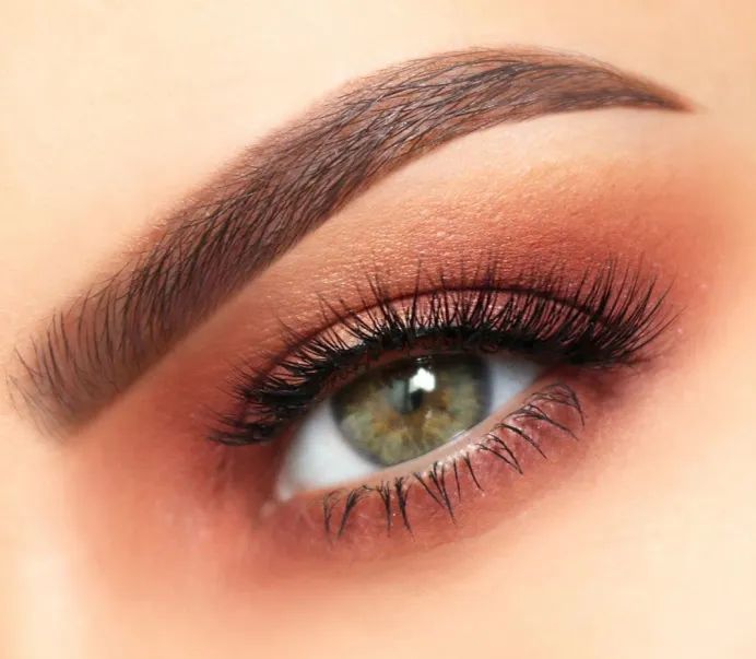 Trucco occhi verdi: tutte le soluzioni per valorizzarli e farli brillare 4