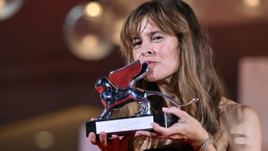 Vermiglio di Maura Delpero rappresenterà l'Italia agli Oscar, la regista: "Un atto d'amore per mio padre" 1