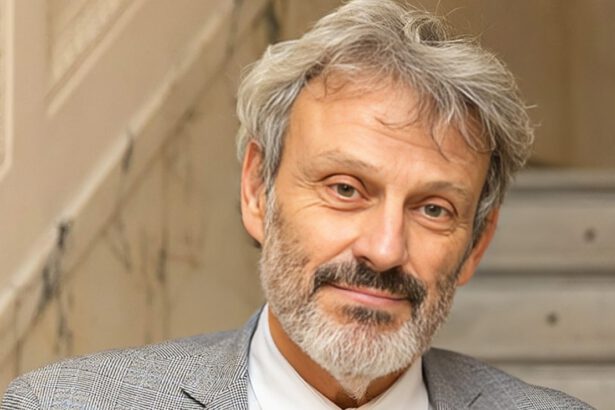 Vittorio Emanuele Parsi e il coma: "Sono quasi morto. Appena sveglio ho pianto" 5