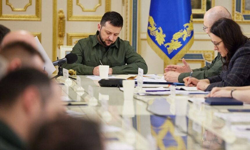 Sanzioni Russia: ora Kiev chiede misure drastiche ma l'Europa prende tempo 1