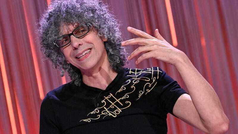 Giovanni Allevi: “Mi danno due anni di vita ma sopravvivrò fino ai 95” 3 Giovanni Allevi_