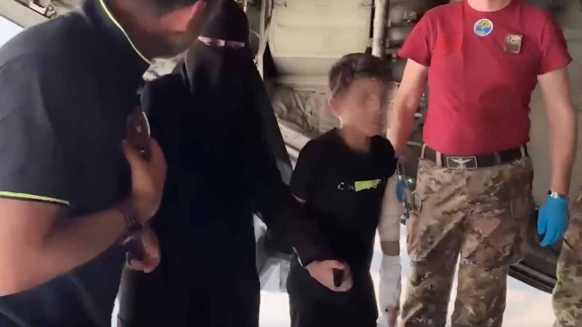 Adam a scuola grazie a un benefattore anonimo: "È tornato a essere un bambino" 17
