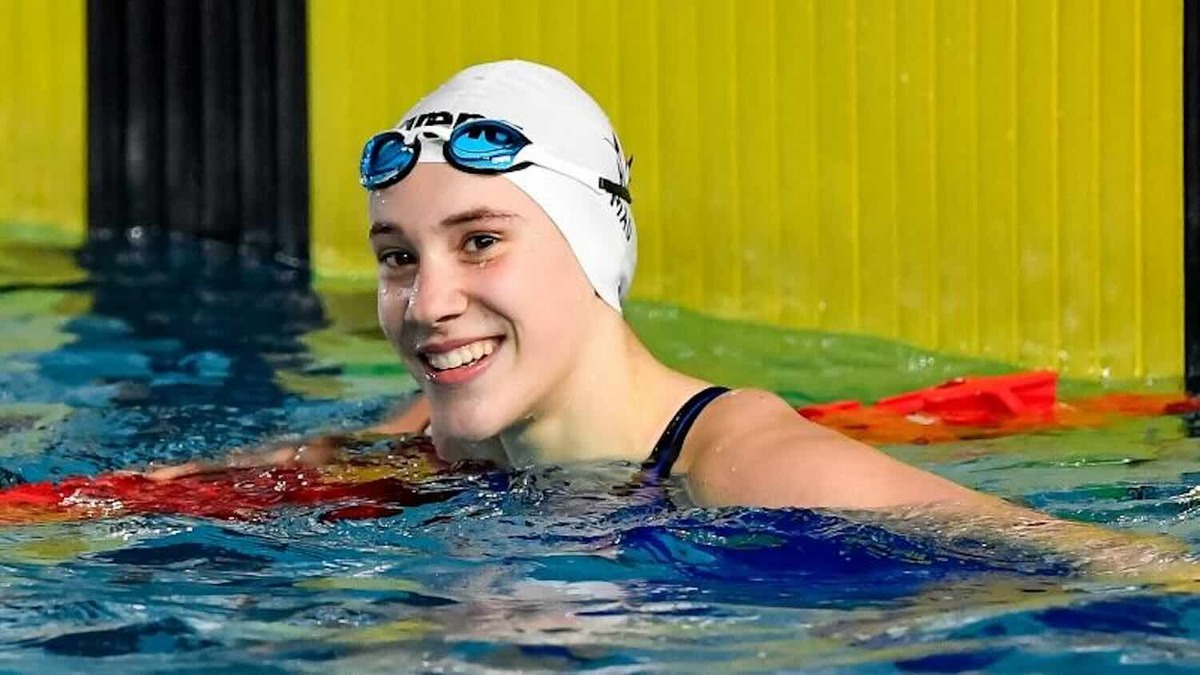 Alessandra Mao sulle orme di Federica Pellegrini: record nel nuoto a 14 anni 15