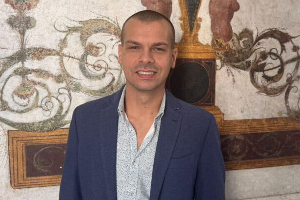 Terapia rivoluzionaria a Napoli, 38enne recupera la vista: "Ricomincio a vivere" 11