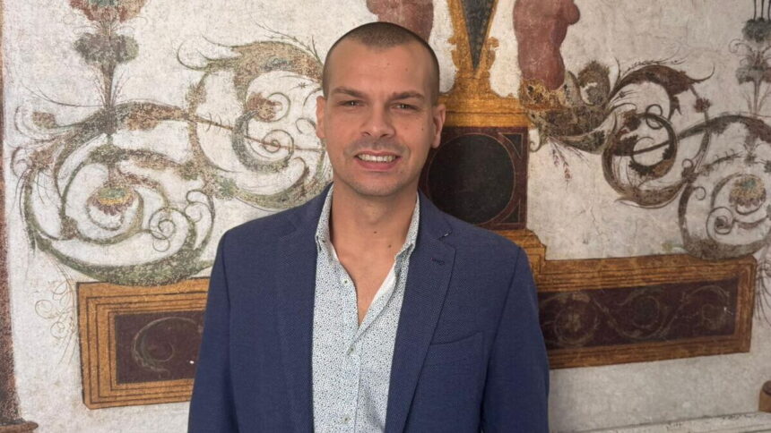 Terapia rivoluzionaria a Napoli, 38enne recupera la vista: "Ricomincio a vivere" 1