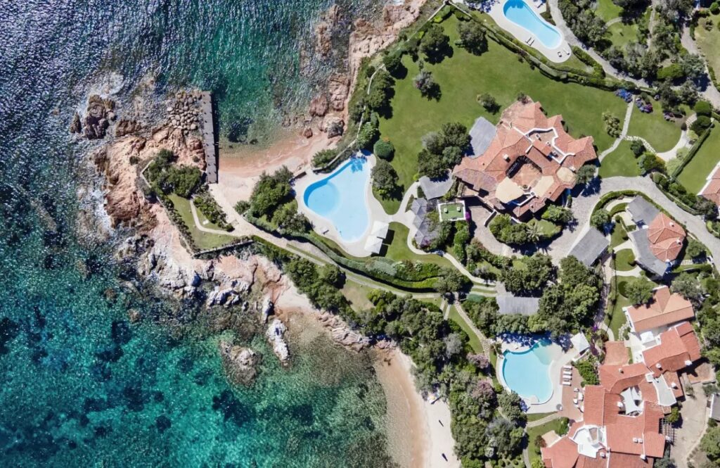 Chi è Brendan Blumer, il re delle criptovalute acquista villa a Porto Cervo per 160 milioni 3