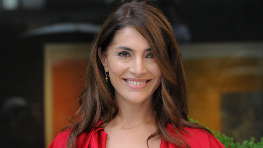 Caterina Murino incinta a 47 anni: "Diventerò mamma grazie alla medicina" 1