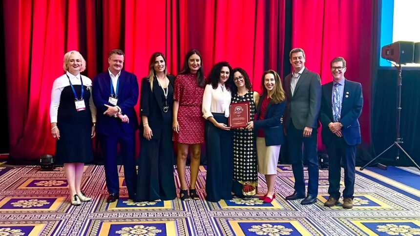 Il Centro Pediatrico di Taormina premiato negli USA: "Una vera Eccellenza" 2 Il Centro Pediatrico di Taormina premiato negli USA: "Una vera Eccellenza" 1