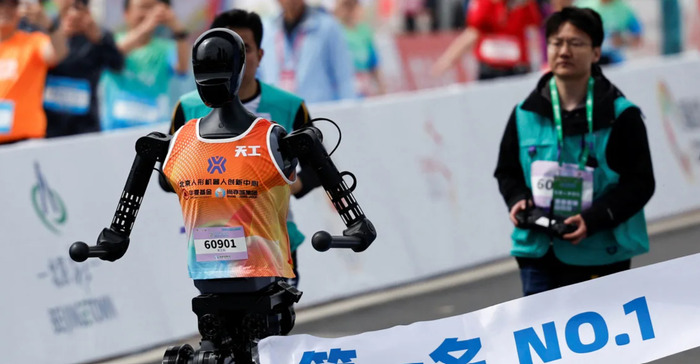 La prima maratona mista tra uomini e robot: quando l’innovazione corre con l’umanità 5
