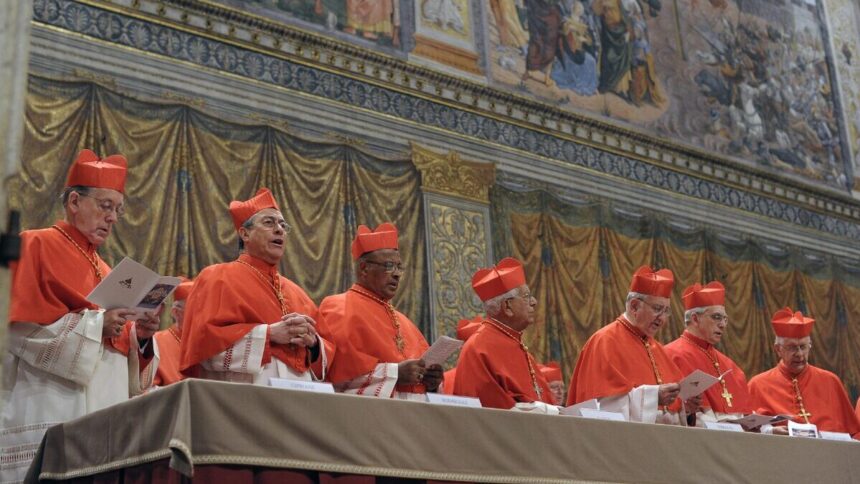 Il Conclave inizia il 7 maggio e la Cappella Sistina chiude: cosa succederà ora? 2 Il Conclave inizia il 7 maggio e la Cappella Sistina chiude: cosa succederà ora? 1