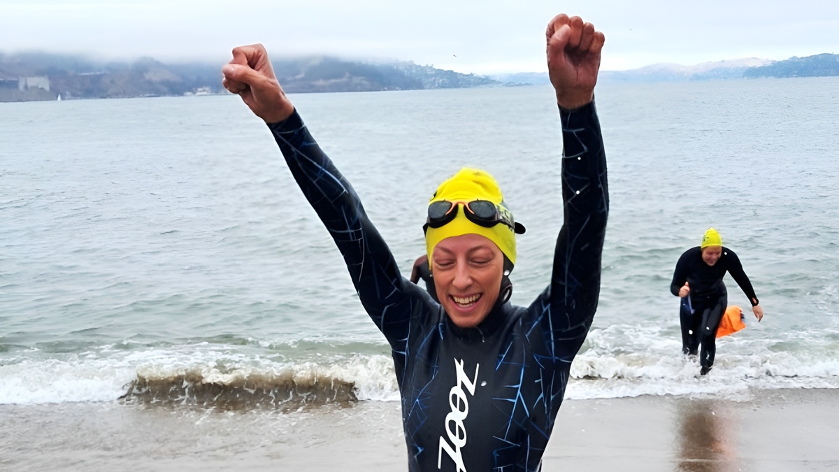 Nuota da Alcatraz a San Francisco dopo il cancro: "Non vivo più con la paura" 15