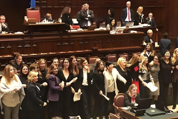 Violenza di genere, arriva in Cdm il disegno di legge che tutela le donne 6