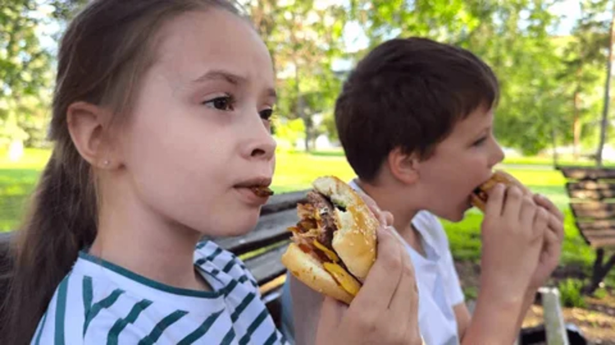Chi sono le mamme burro e come promuovono una relazione sana col cibo 3