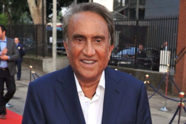 Addio a Emilio Fede, storico volto del giornalismo: "Ha lottato come un leone" 61