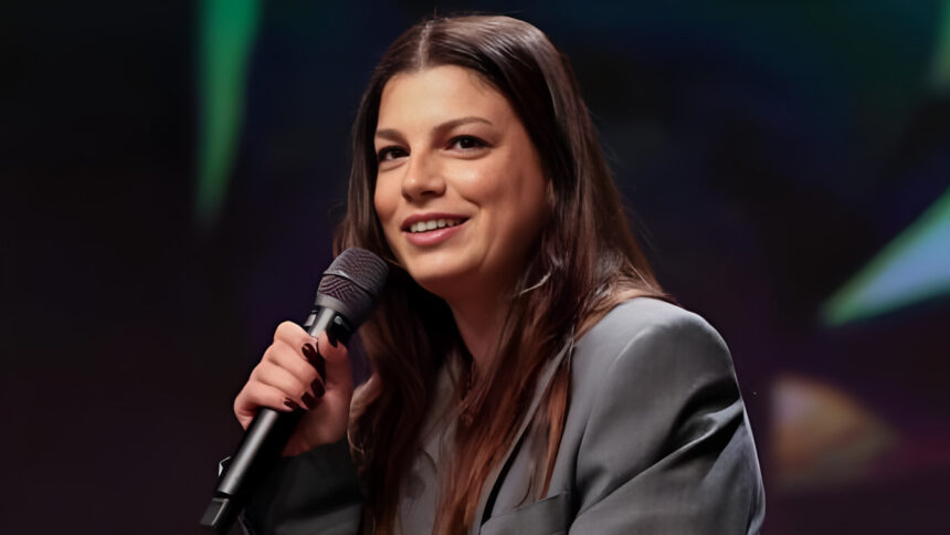 Emma racconta il tumore a 25 anni: "Io non ero la malattia, volevo vivere" 1