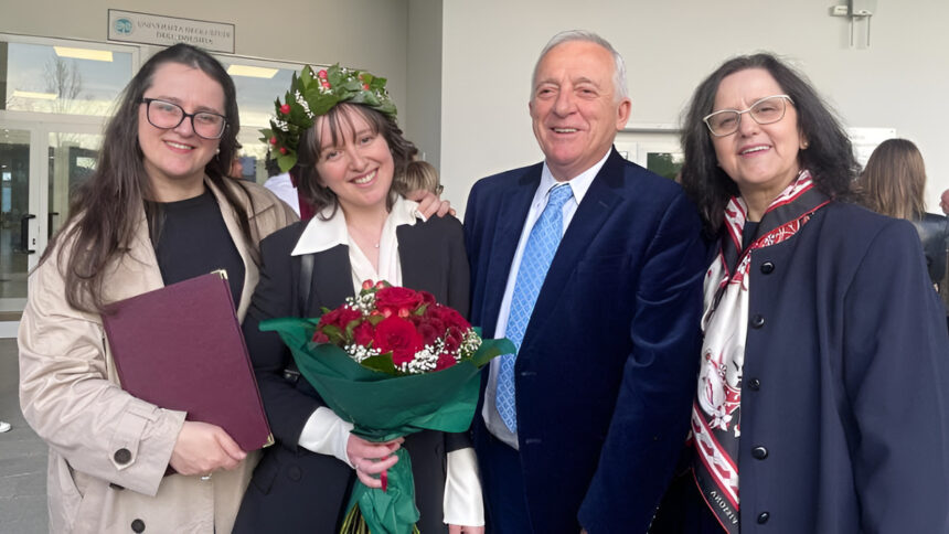 Da paziente a dottoressa, si laurea in Medicina dopo 4 interventi: "La mia tesi in rianimazione" 1