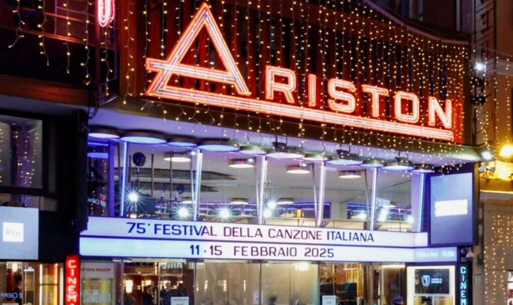 Festival di Sanremo, ora c'è un bando per riorganizzarlo: la Rai non lo sapeva 3