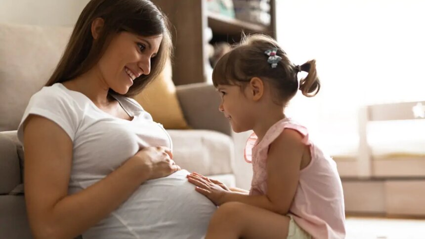 Come annunciare ai figli più grandi l'arrivo di un fratellino o una sorellina? 2 Come annunciare ai figli più grandi l'arrivo di un fratellino o una sorellina? 1