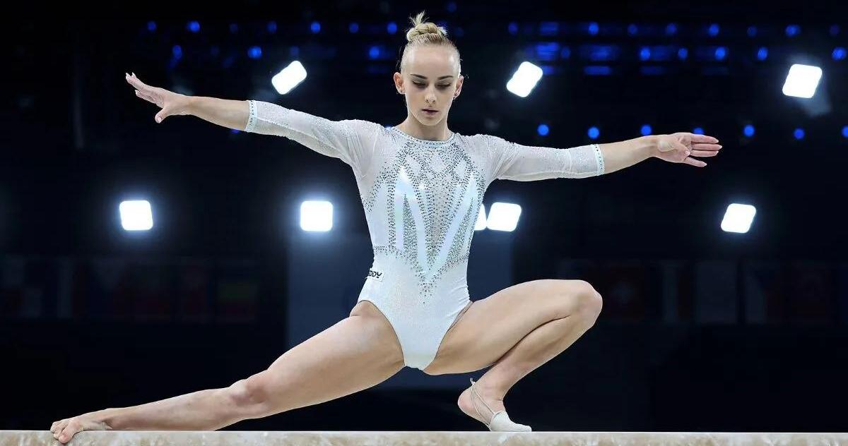 Rivoluzione nella ginnastica: le atlete non saranno più obbligate a indossare il body 17