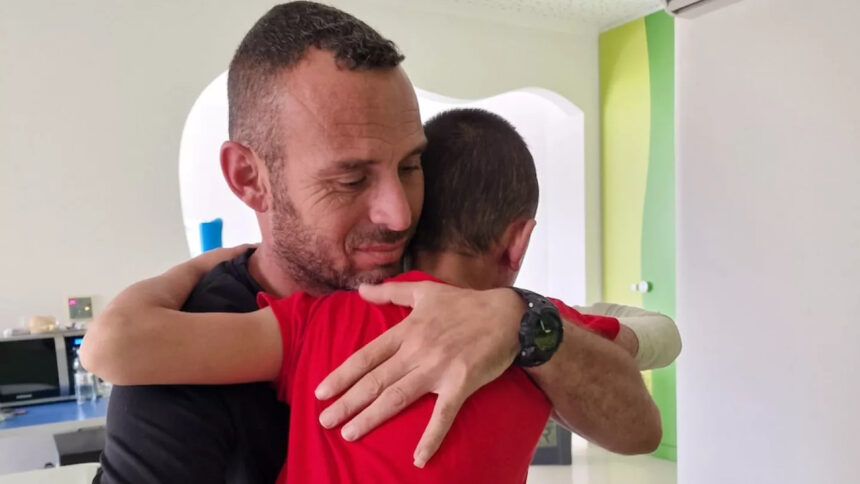 Un intervento a Torino ridona la vista a bimbo di Gaza: "Una gioia immensa" 1