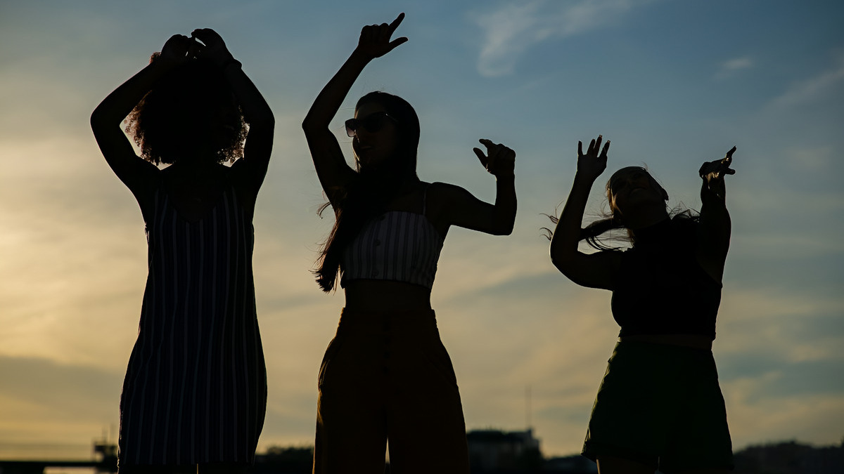 Cos’è l’Ecstatic Dance e perché ci fa sentire liberi e felici? 3