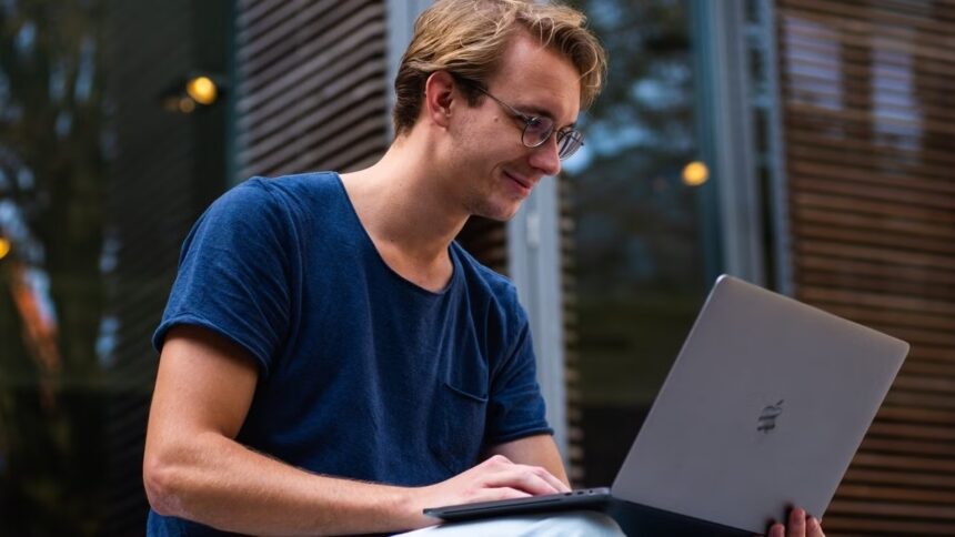 Dal nuovo MacBook ai video analogici di Cassette: le 5 news tech della settimana 1