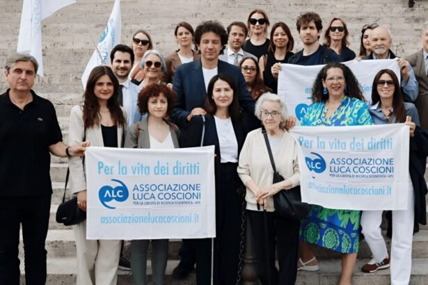 Eutanasia, arriva in Cassazione la proposta di legge: "Dà dignità a chi soffre" 14