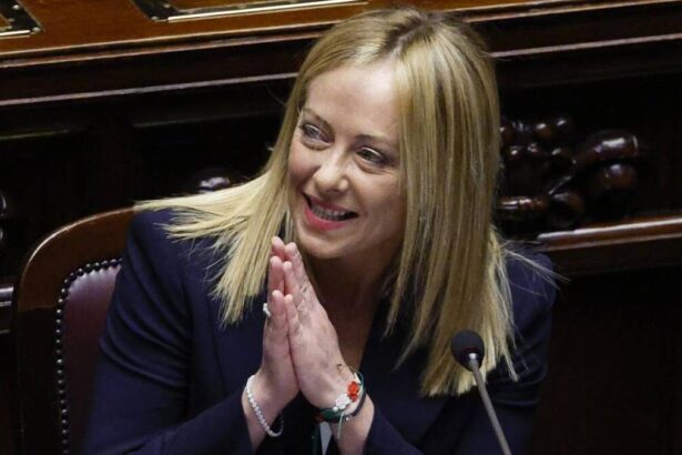 Il salario minimo è legge: "Arriva una retribuzione adeguata per i lavoratori" 9