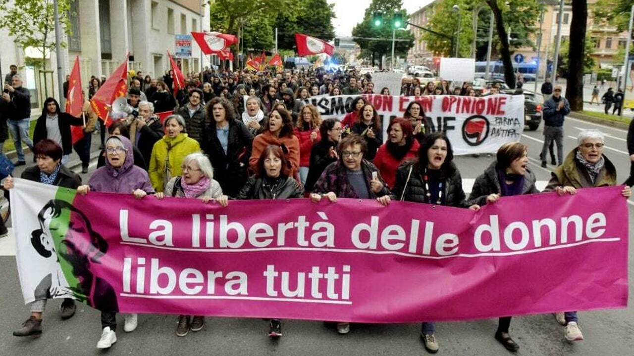 Arriva il Reddito di libertà, 500 euro per le donne vittime di violenza 3