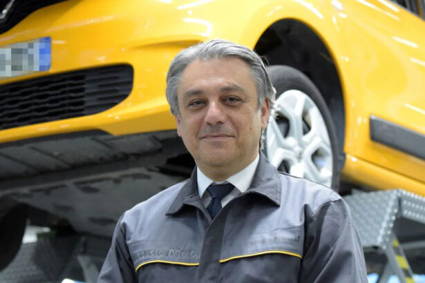 Luca De Meo lascia dopo 5 anni la guida di Renault: sarà CEO di Kering? 11