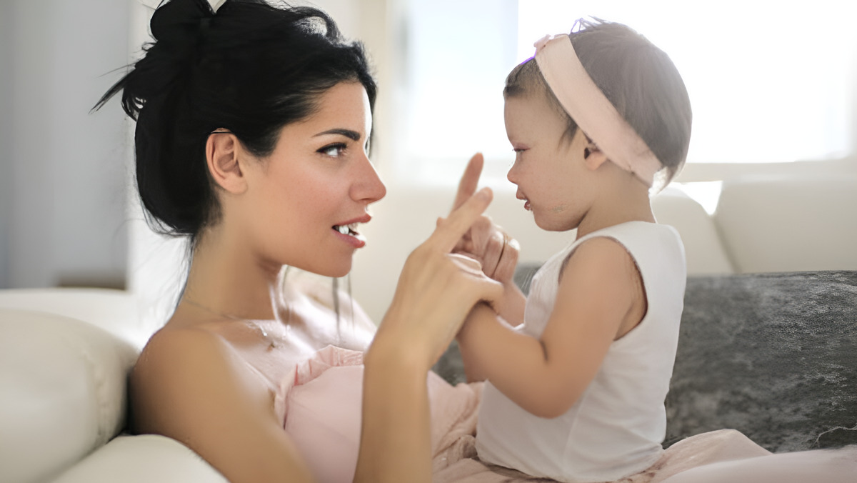 Per stimolare il linguaggio dei neonati bisogna parlare il "parentese": cos'è? 1