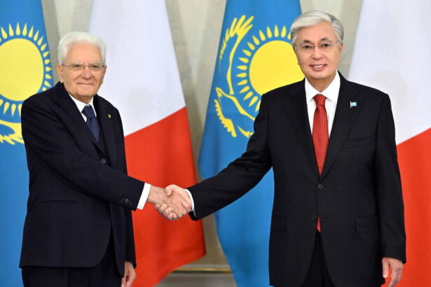 Mattarella in Kazakistan: "Serve dialogo tra i Paesi per mantenere la pace" 14