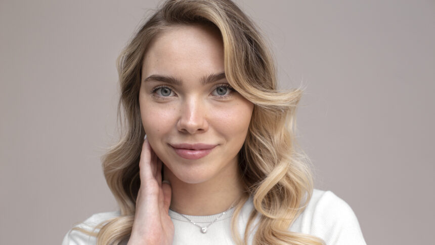 Perché sempre più donne under 30 scelgono la medicina estetica per prendersi cura di sé? 2 Perché sempre più donne under 30 scelgono la medicina estetica per prendersi cura di sé? 1