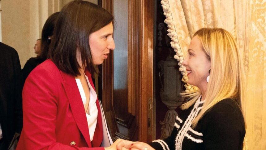 Meloni e Schlein firmano la norma: "Senza libero consenso è violenza sessuale" 2 Meloni e Schlein firmano la norma: "Senza libero consenso è violenza sessuale" 1