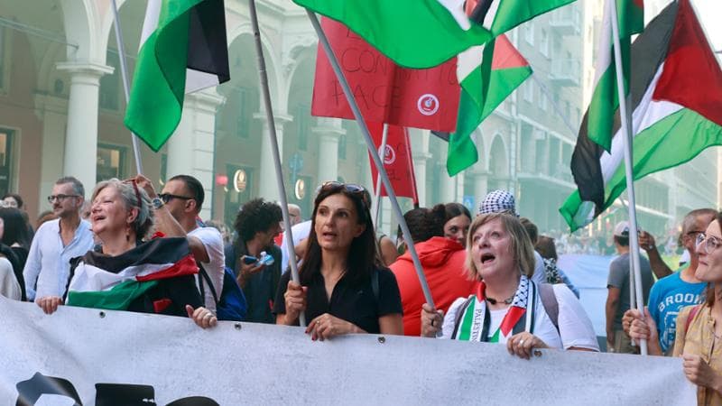 L'Italia blocca ancora una volta tutto per Gaza: oggi sciopera anche la Polizia 3