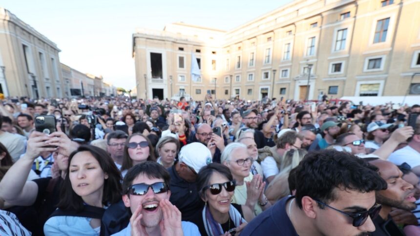 Papa Leone XIV, alle 12 il primo Regina Coeli. Attesi 150.000 fedeli 1