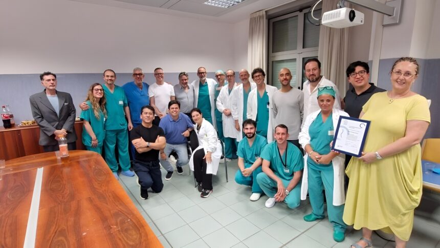 Ricostruita colonna vertebrale dopo 12 ore di intervento: "Un lavoro scrupoloso" 1