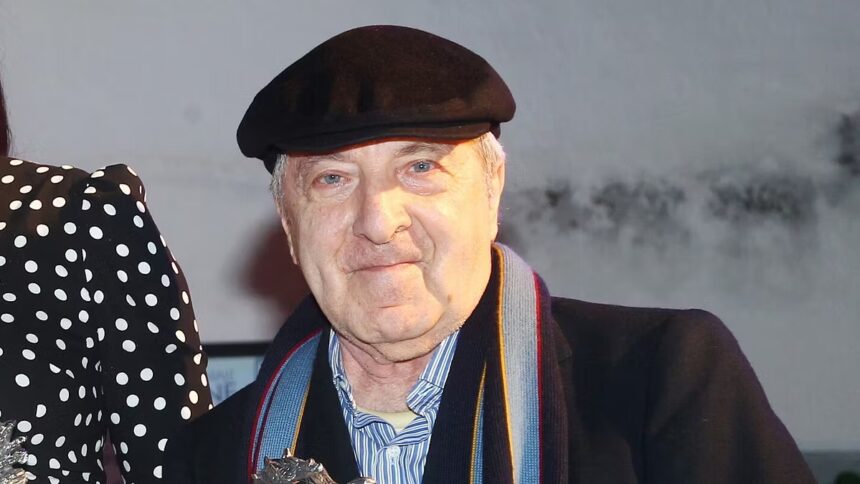 Chi era Roberto De Simone, genio musicale di Napoli per le tradizioni popolari 2 Chi era Roberto De Simone, genio musicale di Napoli per le tradizioni popolari 1