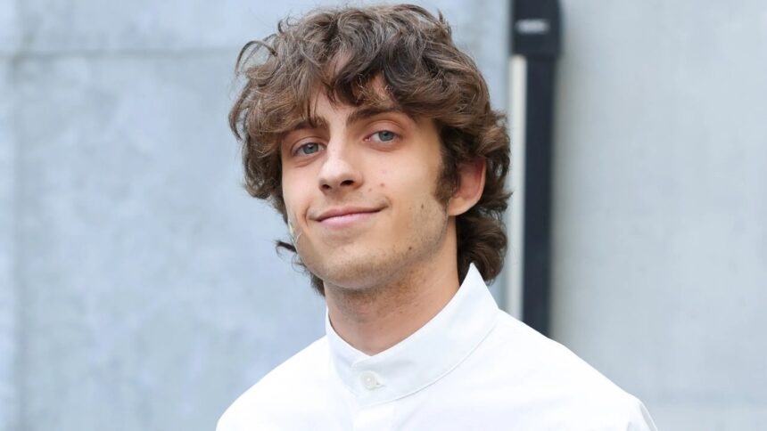 Sangiovanni torna in TV: "La musica e la terapia mi hanno salvato" 1