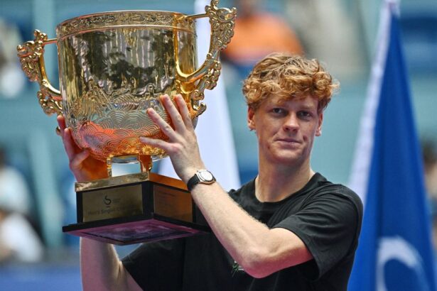 Sinner trionfa ancora, suo il titolo al China Open: è la terza vittoria del 2025 9